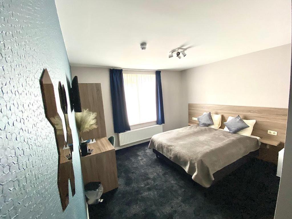 Du Commerce Hotel 4*